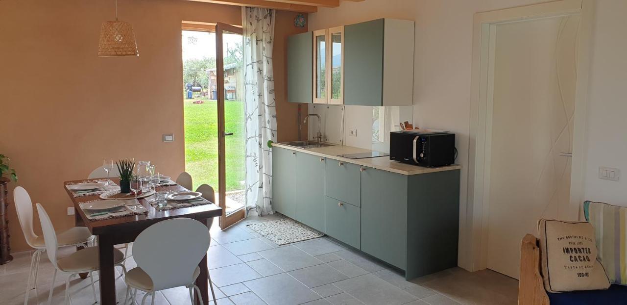 Country Apartment, Near Bardolino And Lazise Calmasino Buitenkant foto